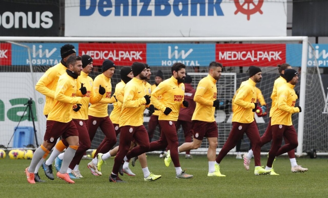 Galatasaray’da Antalya kamp kadrosu belli oldu