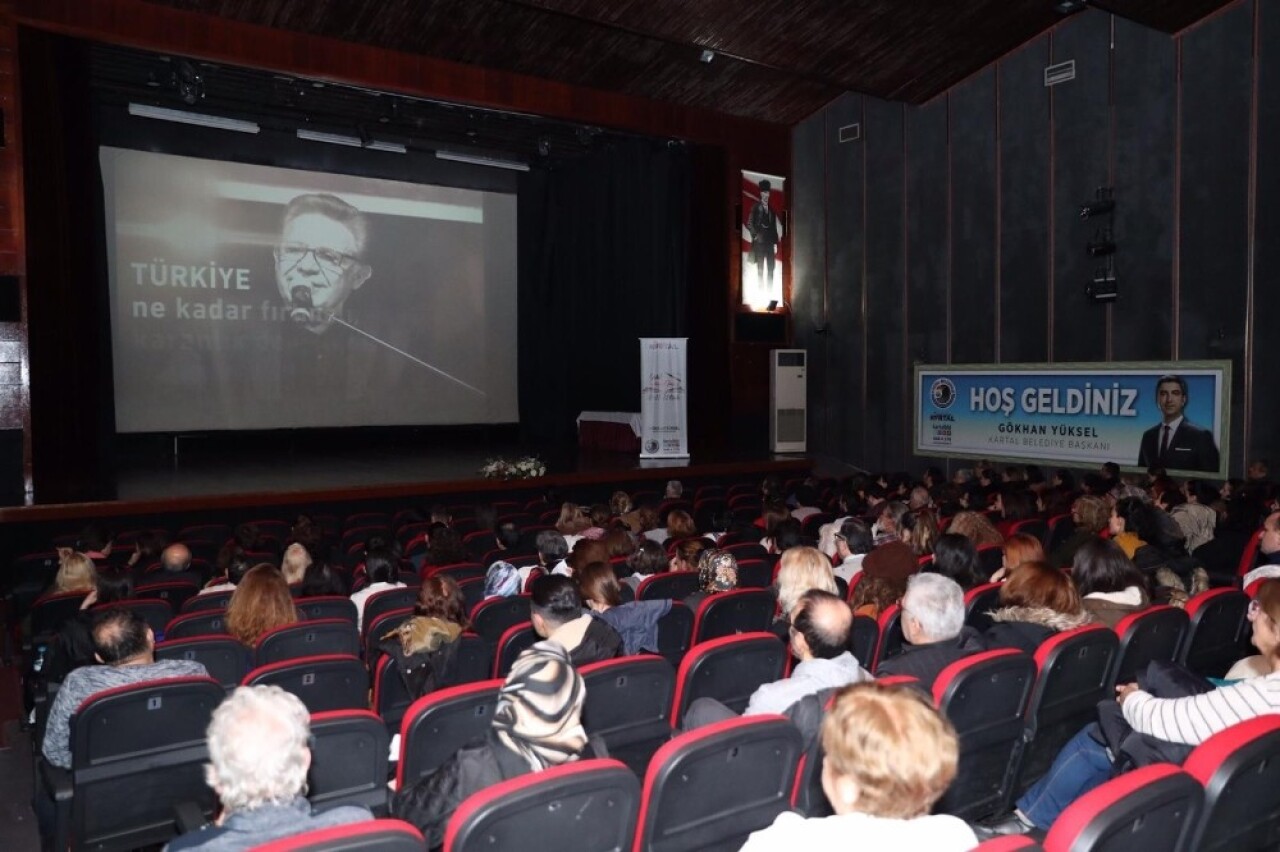 Kartal Edebiyat Günleri’nde Zülfü Livaneli’ne onur ödülü