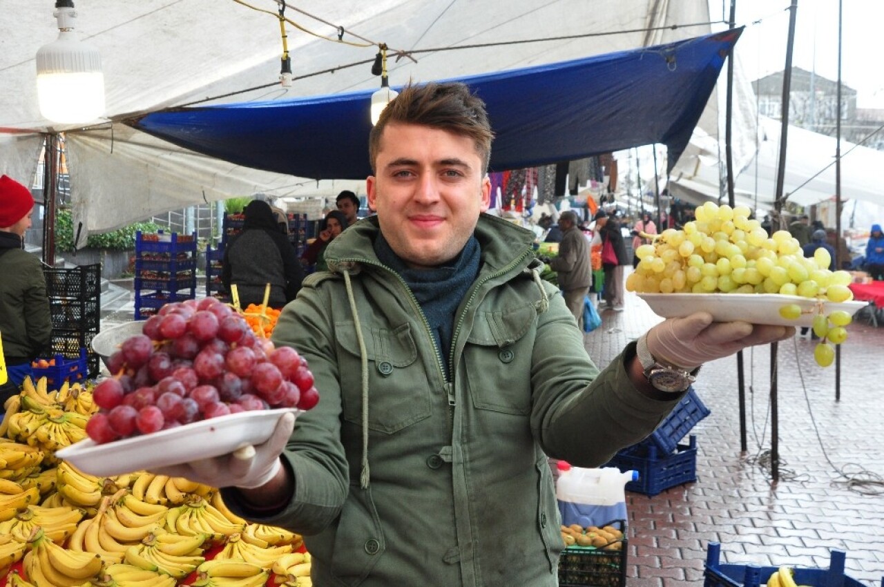 Mevsiminin geçmesi üzümü zam şampiyonu yaptı