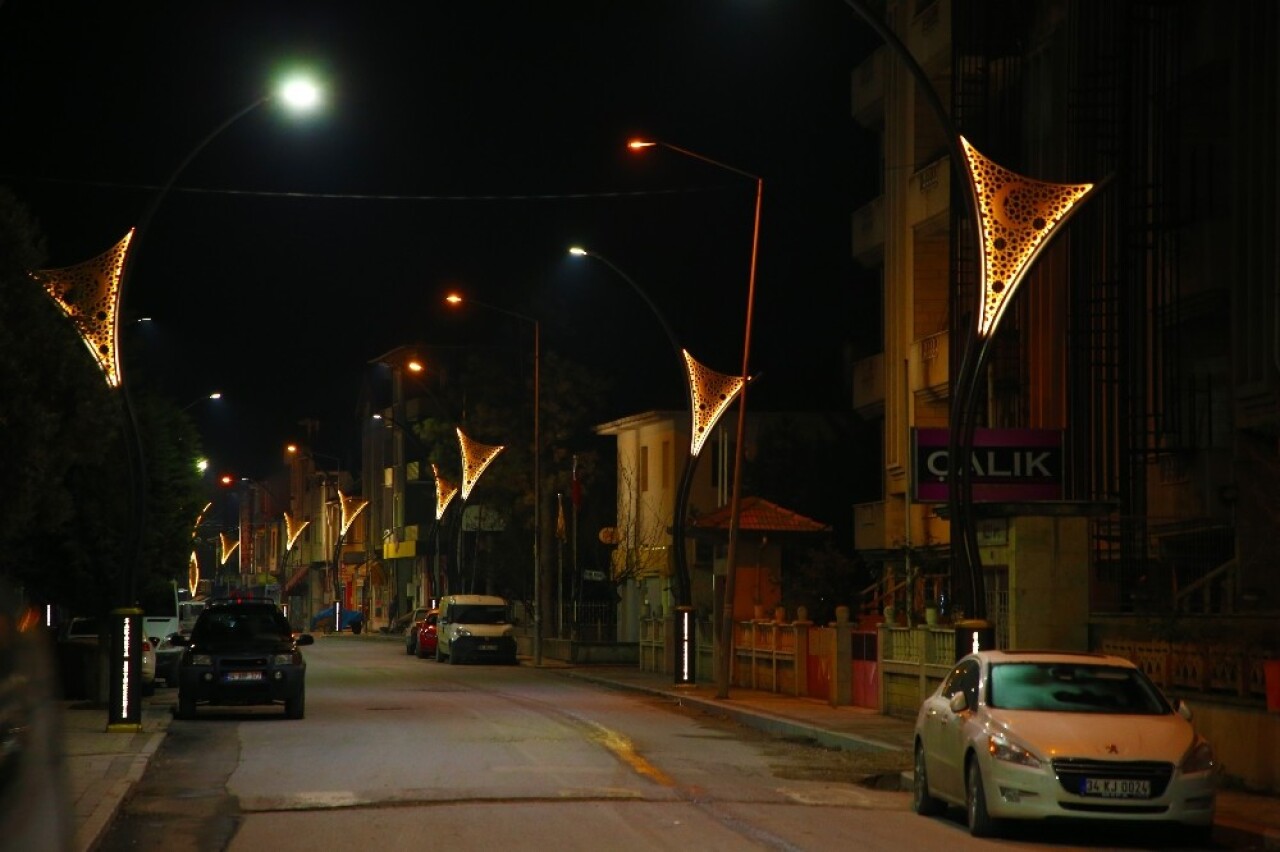 Suat Yalkın Caddesi yenilenen yüzüyle büyük beğeni topladı