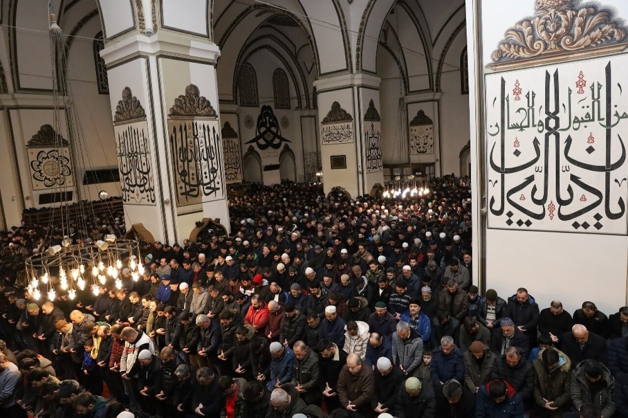 Ulucami’ye yeni yıl akını