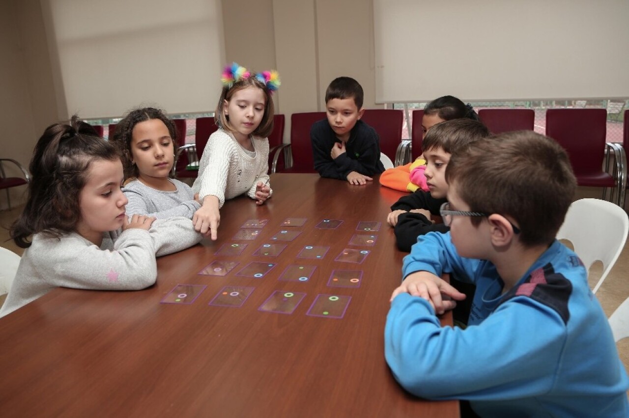 Yeni nesil akıl oyunlarıyla geleceğe hazırlanıyor