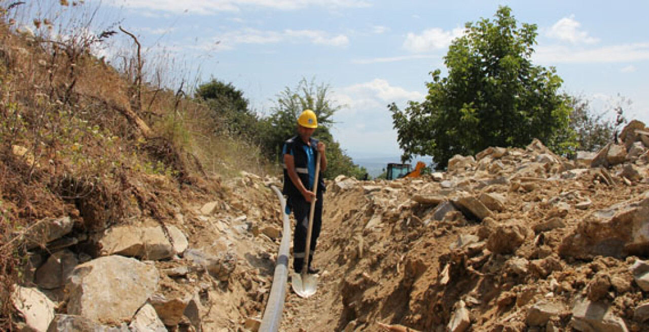 Söğütlü'ye bin 200 metrelik yeni içmesuyu hattı yapılıyor