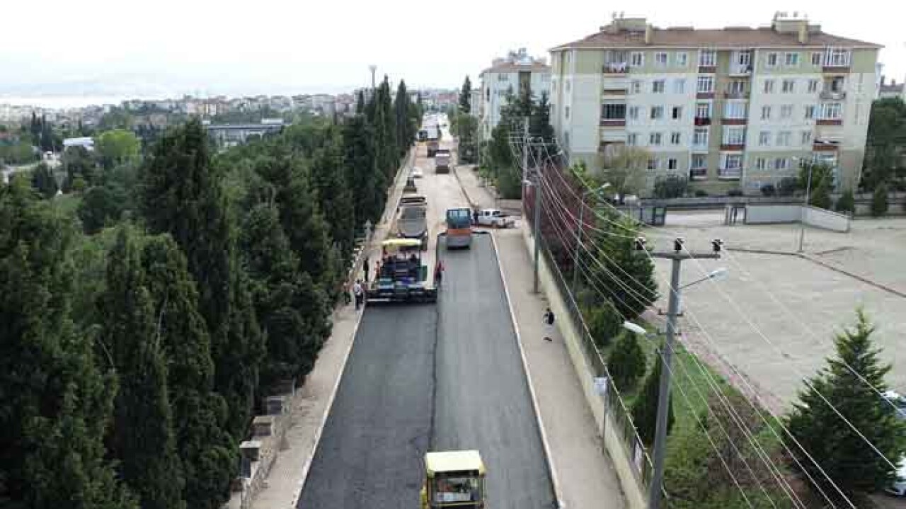 Derince’de altyapısı biten cadde ve sokaklar asfaltlanıyor