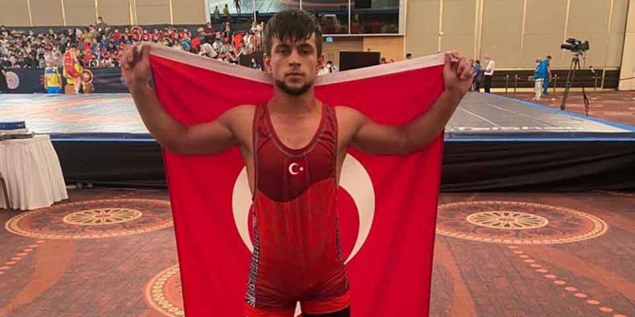 Mükremin Aktaş ikinci altın madalya için minderde olacak