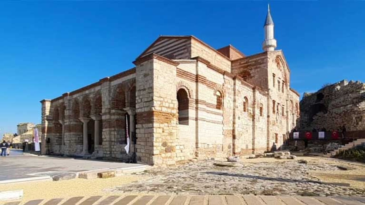 Enez Ayasofya Camii İbadete Açıldı