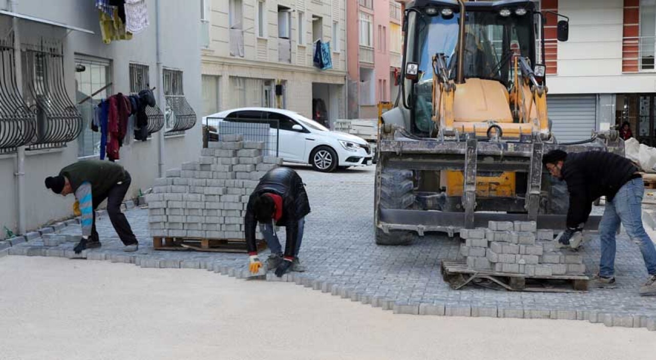 Mudanya’da Parke Yol Çalışmaları Devam Ediyor