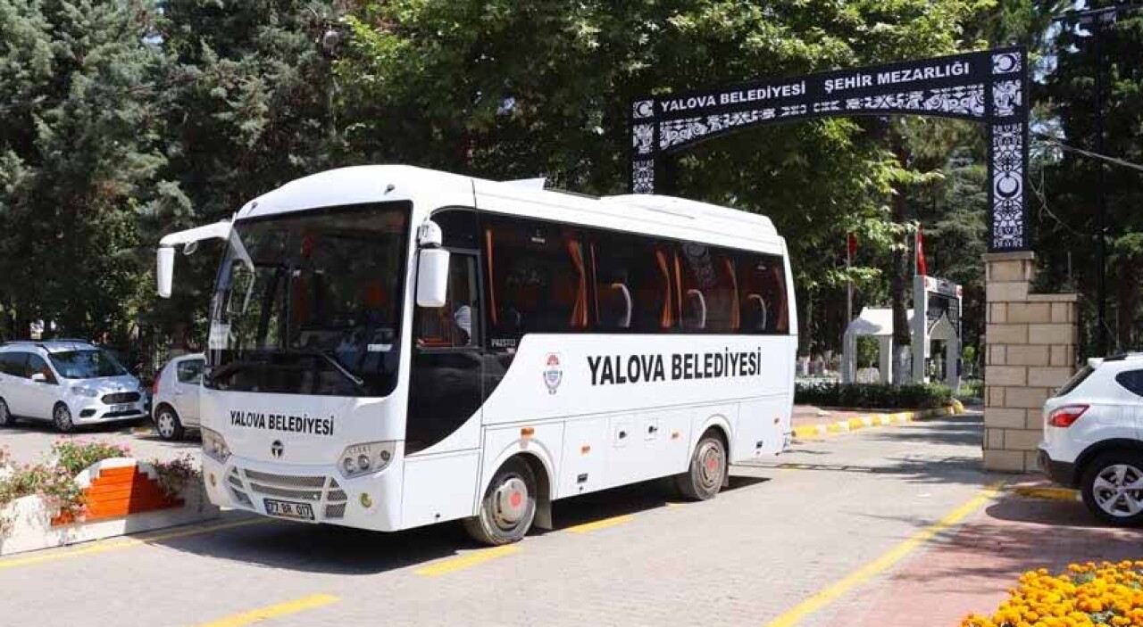 Yalova Belediyesi 2021'de 1794 cenaze hizmeti verdi