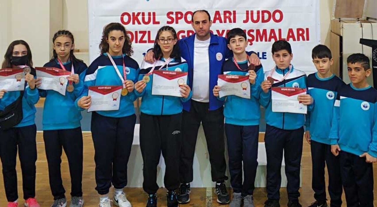 Gemlik Belediyesporlu sporcular başarıya doymuyor