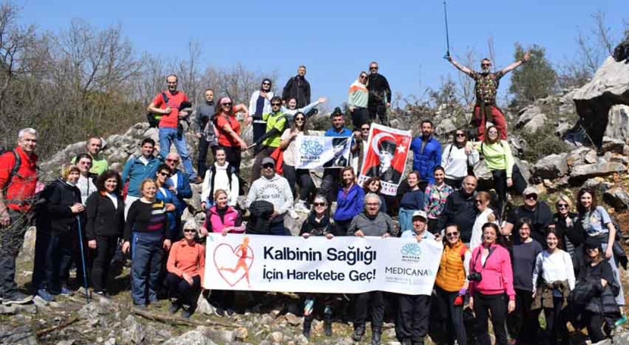 Nilüfer'de “Doğanın Kalbine Yürüyoruz” sloganıyla bir doğa yürüyüşü düzenlendi