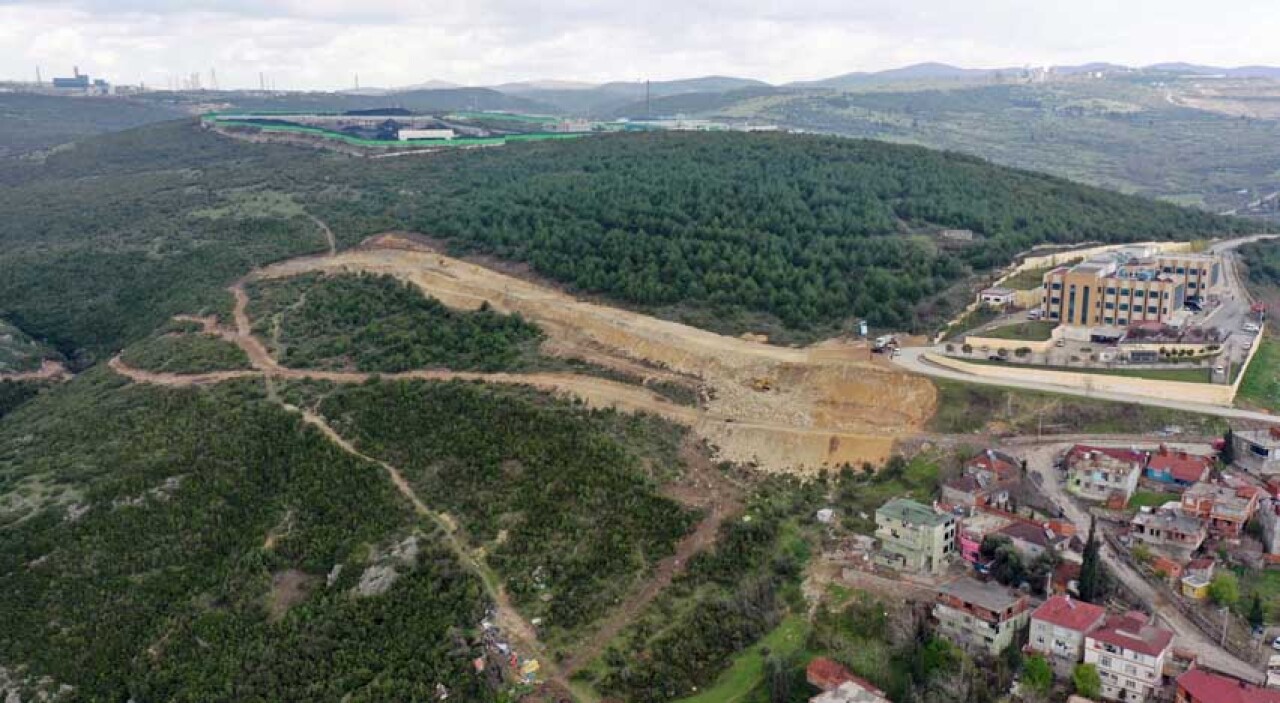 Viyadüğün en yüksek ayağı ise 50 metre olarak planlandı