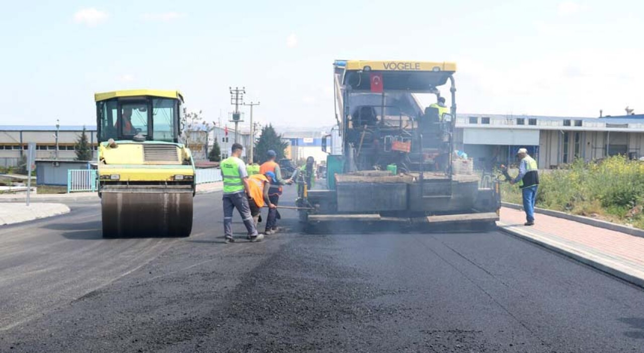 Gebze Oto Sanayi’nin alternatif girişine asfalt