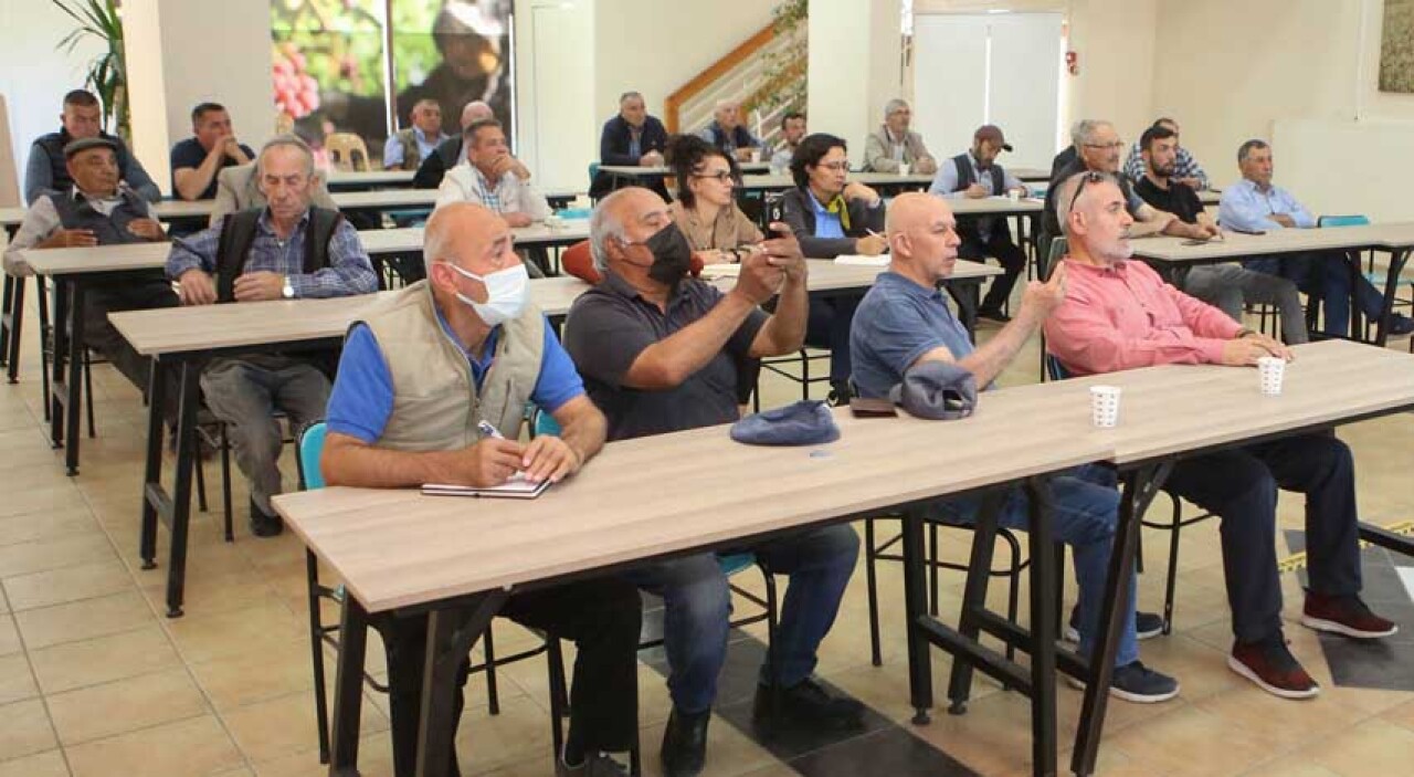 Çiftçilere yönelik eğitimlerde yeni dönem başladı