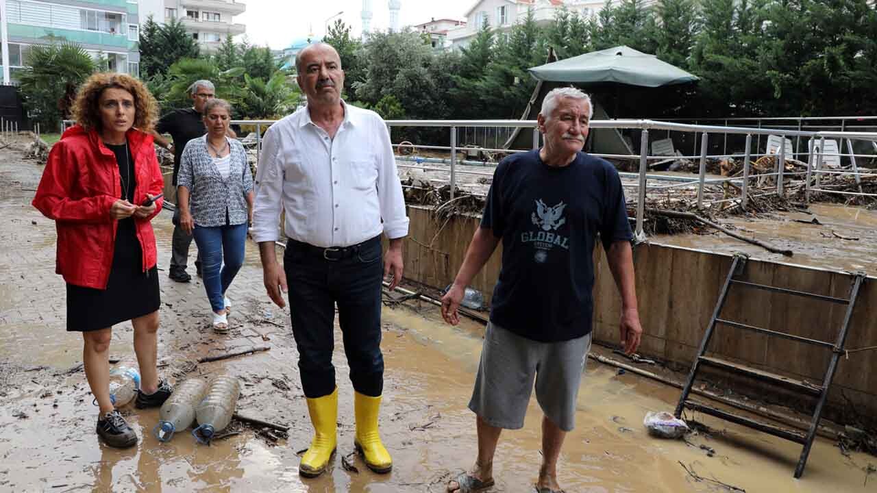 Mudanya’da selin yaraları sarılıyor