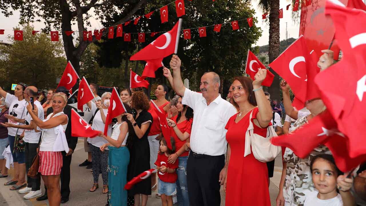 Zafer Bayramı Kutlamaları Mudanya’da Bir Başka Güzel