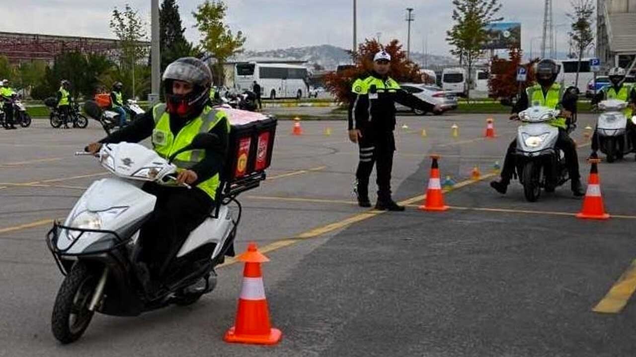 Motosikletli kuryelere yönelik Hızlı Değil Güvenli Teslimat Eğitimi verildi