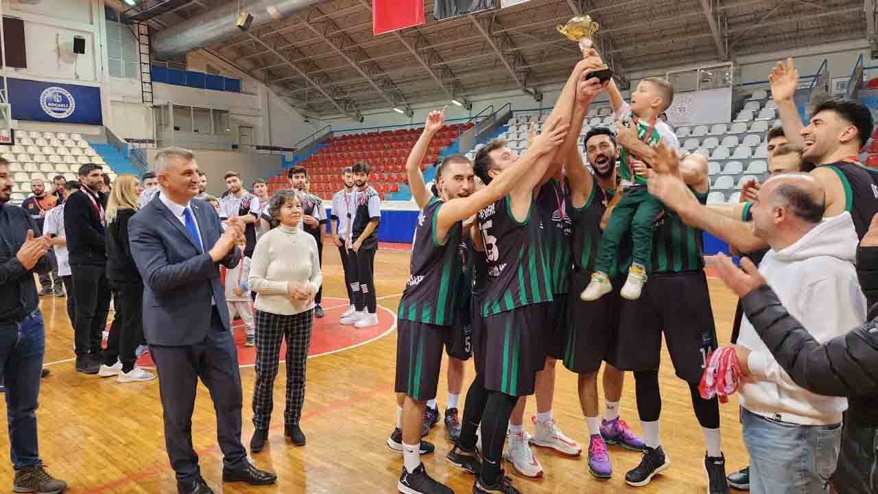 Değirmenderespor Basketbol Takımı şampiyon oldu