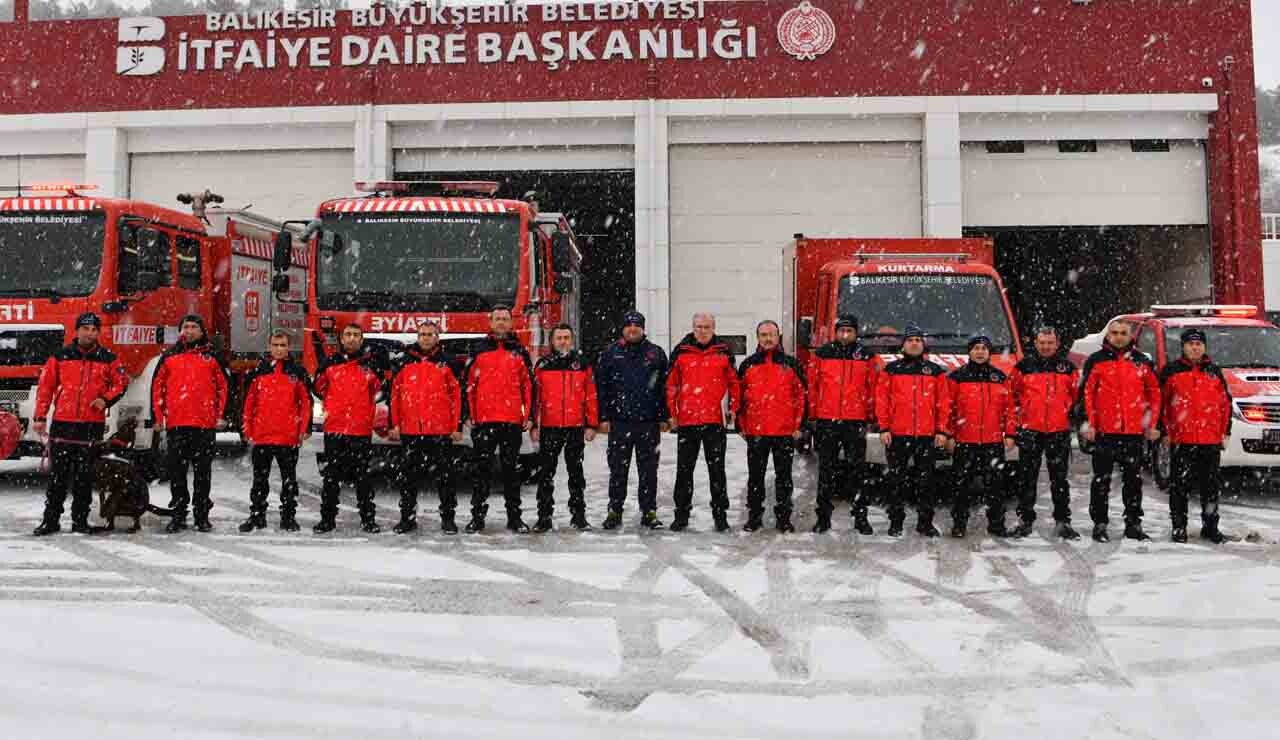 Balıkesir, depremin yaralarını sarmak için yola çıktı