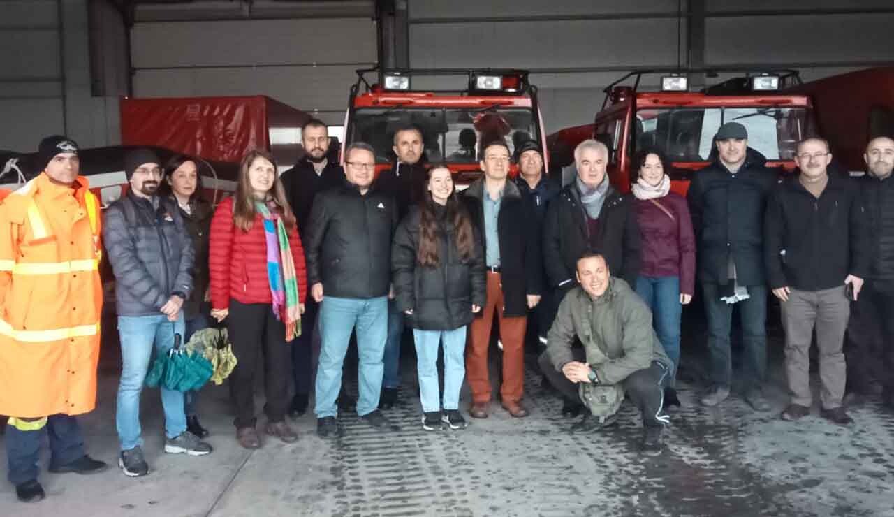 Kocaeli İtfaiyesi 'Afetlere Hazırız' projesi için Yunanistan’da