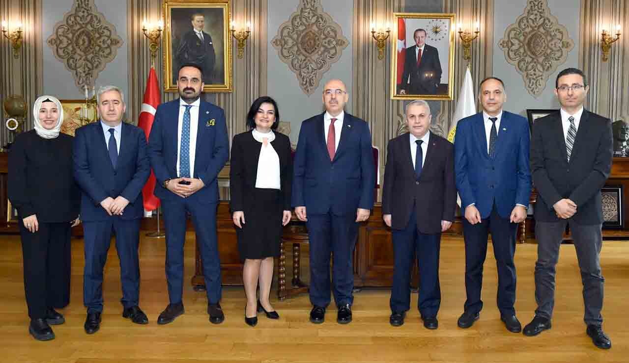 İstanbul Üniversitesi Halkbank ile promosyon protokolü imzaladı