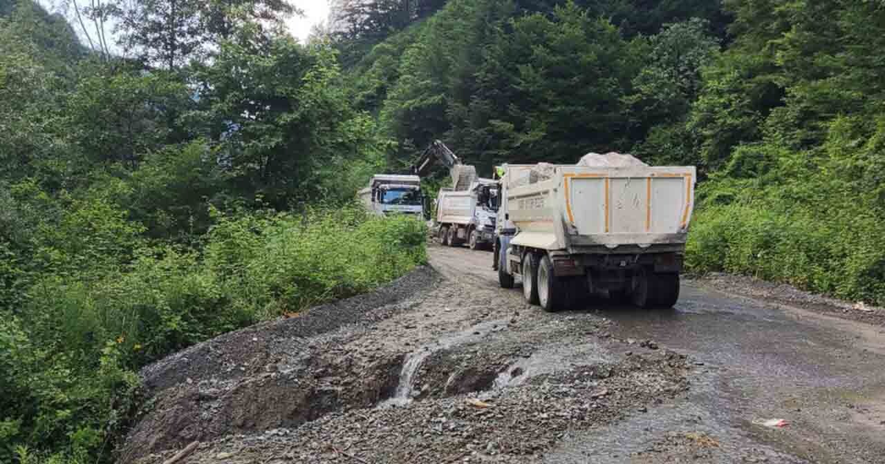 Sakarya'da yağışlarda hasar gören o yol için seferberlik başladı