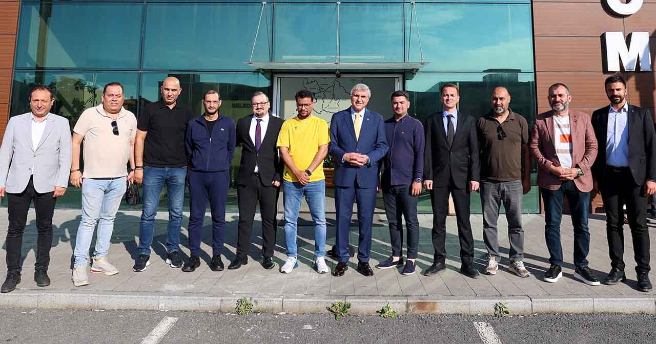 Ortadoğu’daki Süper Lig takımlarının as başkanlarından ‘Sakarya’ sinyali