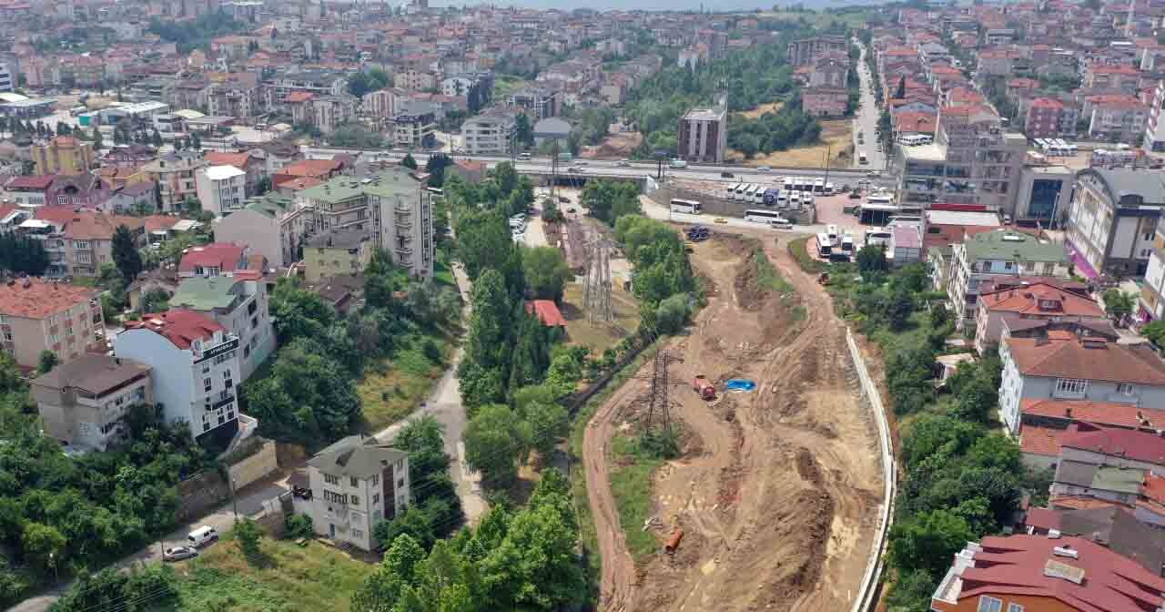 Kaşkaldere Kavşağı’nda köprü kazıkları çakılıyor