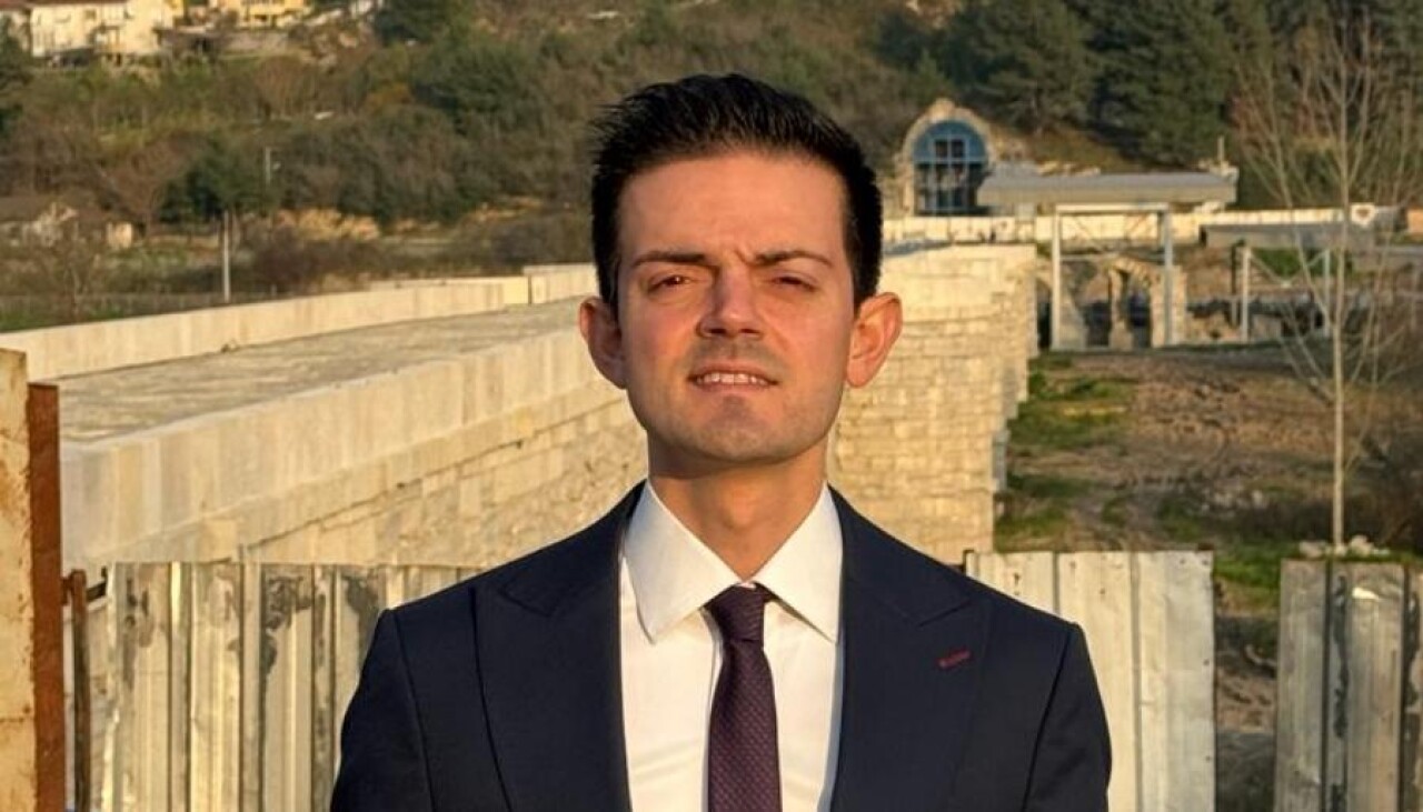 Nuri Oktay: Serdivan Bilir, Gerçek Belediyecilik AK Parti'dir