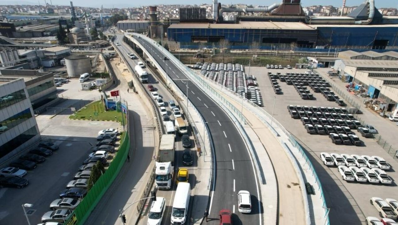 Darıca Osmangazi ilave köprüsü trafiğe açıldı