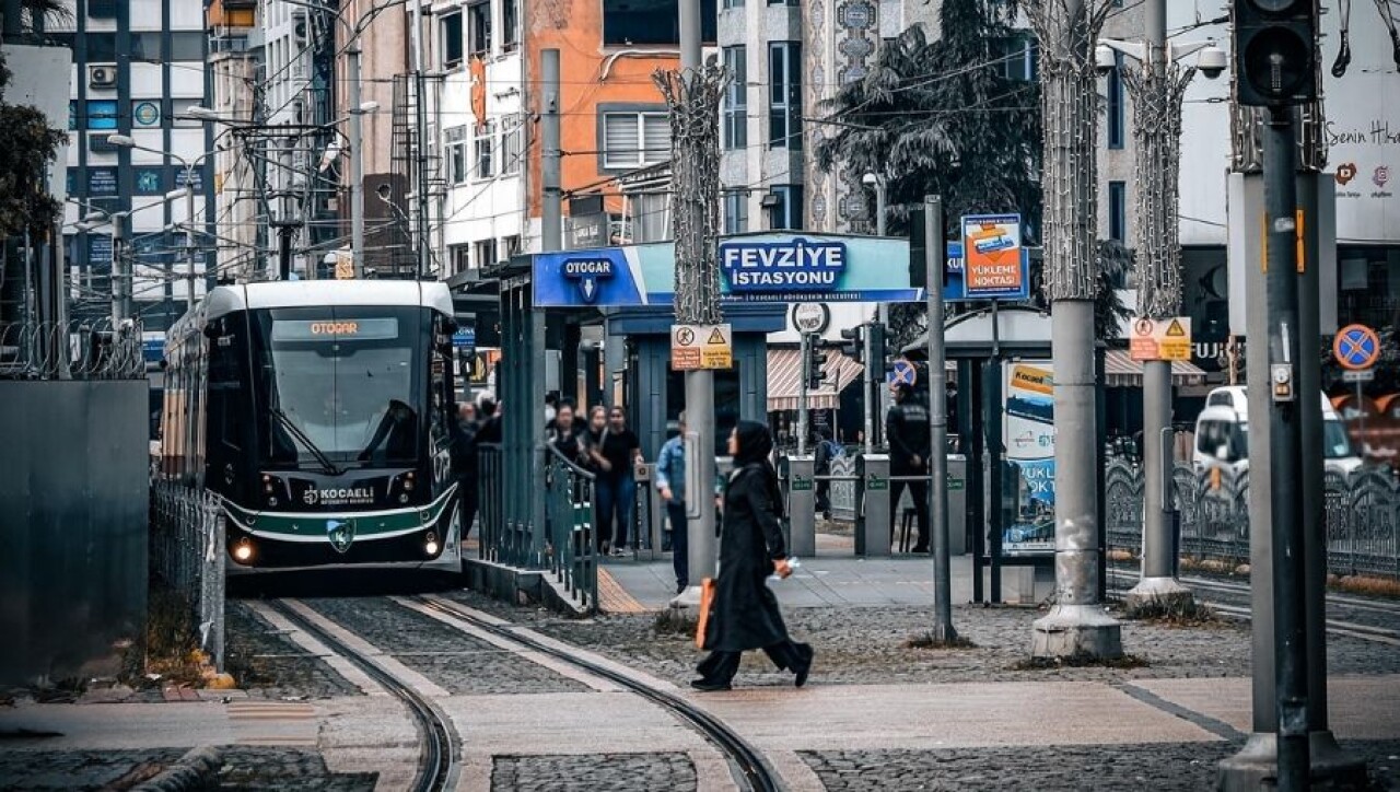 Büyükakın: Tramvayın kapasitesi 2 katına çıkacak