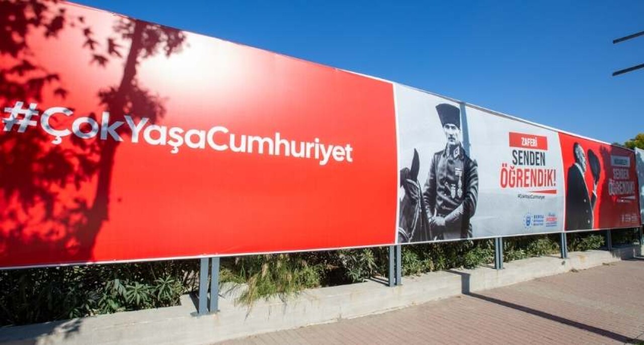 Bursa’yı, Cumhuriyet Coşkusu Sardı