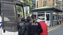 İstanbul merkezli 3 ilde düzenlenen "change oto’’ operasyonunda gözaltına alınan 16 şüpheli adliyeye sevk edildi