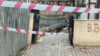 Küçükçekmece’de inşaat temelindeki göçük paniğe neden oldu
