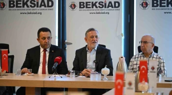 Başkan İbrahim Burkay BEKSİAD üyeleriyle bir araya geldi