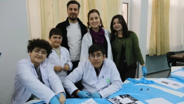 İnönü Üniversitesi’nde çocuklar, özgün baskı resim atölyesi etkinliğinde hünerlerini sergiledi
