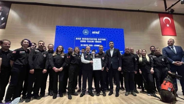 İstanbul’da 2 bin 141 arama kurtartma gönüllüsü AFAD peçini taktı