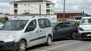 Tekirdağ’da zincirleme kaza kamerada