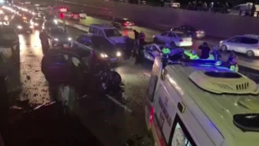 Ankara’da zincirleme kaza: 3’ü ağır 8 yaralı