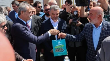 Feromon tuzak "tutSAK" Dünya Çiftçi Günü’nde Çiftçiyle Buluşturuldu