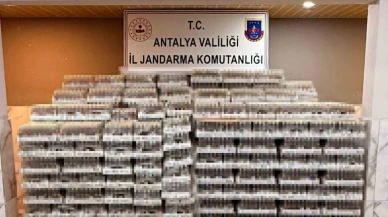 Antalya’da otelin 2 deposunda 5 bin litre kaçak ve sahte içki ele geçirildi