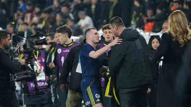 Fenerbahçeli futbolculardan derbi galibiyeti coşkusu