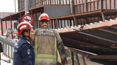 Başkent’te yıkım sırasında platform yola çöktü: 3 yaralı