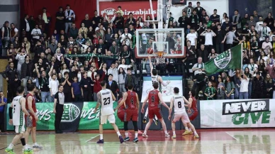 Sakarya Büyükşehir Basketbol play-off serisine galibiyetle başladı