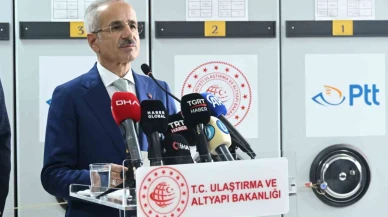 Bakan Uraloğlu: NATO Zirvesi anısına hazırlanan anma pulu ve ilkgün zarfını tedavüle sunduk