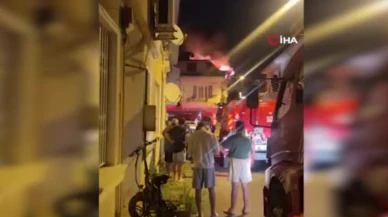 Büyükada’da 3 katlı binanın çatı katında yangın: 2 kişi dumandan etkilendi