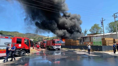 Kocaeli’deki boya fabrikası yangınında acı haber: 1 işçi hayatını kaybetti