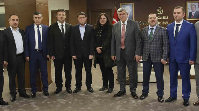 Başkan Karaosmanoğlu, TÜKSİAD heyeti ile bir araya geldi