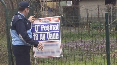 Kartepe’de izinsiz afişlere ceza yağdı