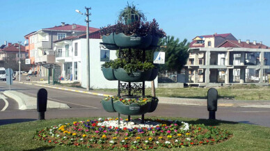 Kartepe’de refüjler kat kat çiçek açtı