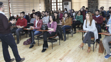 ''Medya ve terör hiçbir yerde yan yana durmaz''
